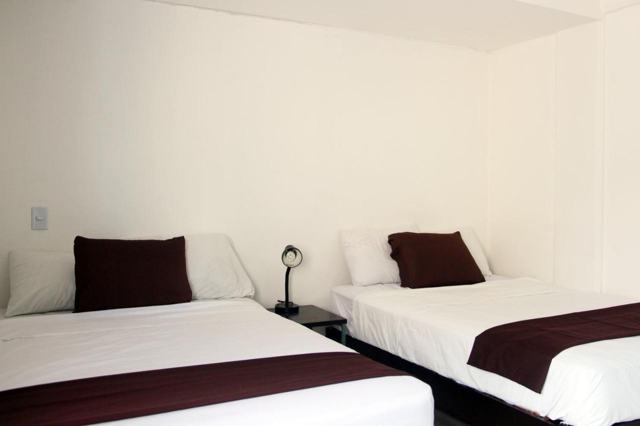 Hotel & Hostal Casa De Luz Канкун Екстер'єр фото