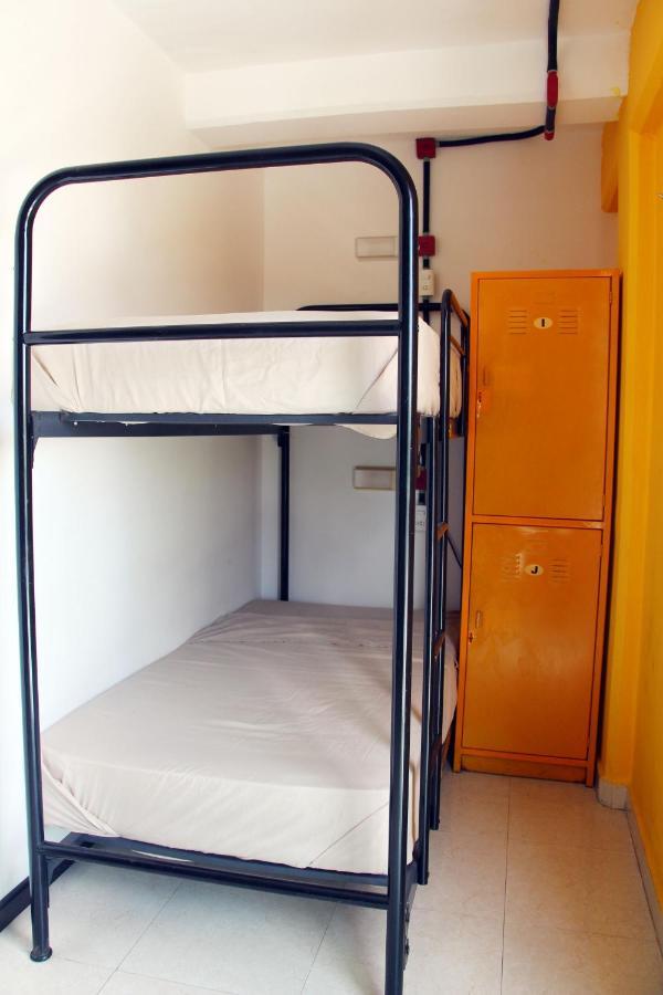 Hotel & Hostal Casa De Luz Канкун Екстер'єр фото